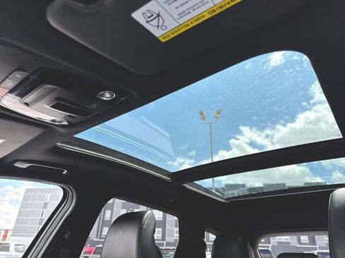 Used 2023 Kia Sportage X-Line w/ X-Line Premium Package AWD/4WD image 19