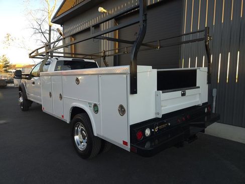 Used 2019 Ford F550 4x4 Crew Cab Super Duty image 3