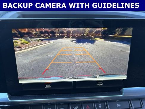 Used 2024 GMC Sierra 1500 Elevation image 3