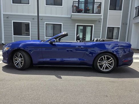 Used 2015 Ford Mustang Premium RWD image 22
