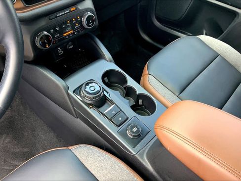 Used 2024 Ford Bronco Sport Outer Banks w/ Tech Package image 15