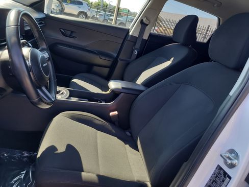 Used 2024 Hyundai Kona SEL image 20