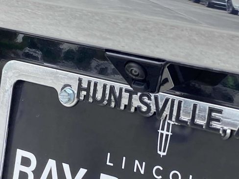 Used 2024 Lincoln Navigator L Reserve image 5