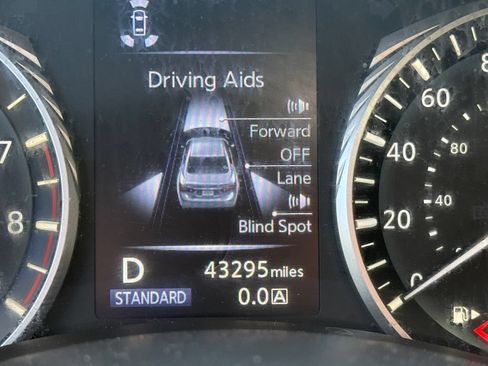 Used 2022 INFINITI Q50 Luxe w/ Cargo Package AWD/4WD image 37