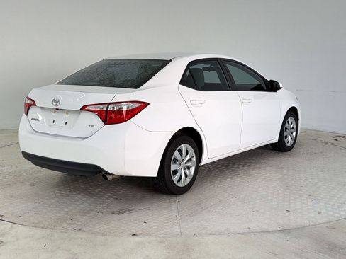 Used 2016 Toyota Corolla LE FWD image 9