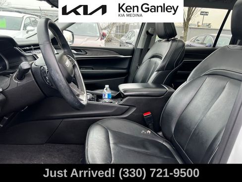 Used 2021 Jeep Grand Cherokee L Limited image 11