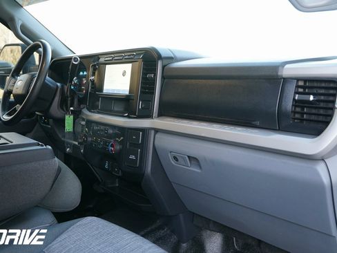 Used 2023 Ford F350 XLT image 43