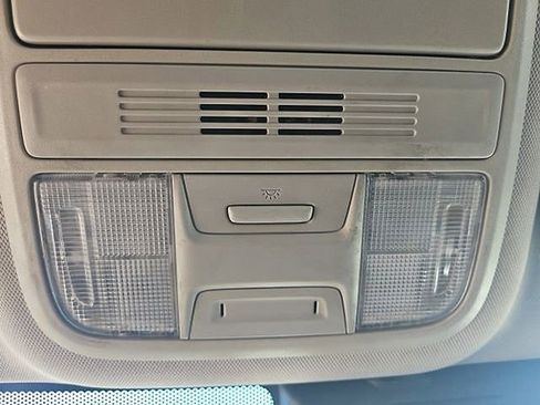 Used 2018 Honda Accord LX image 27