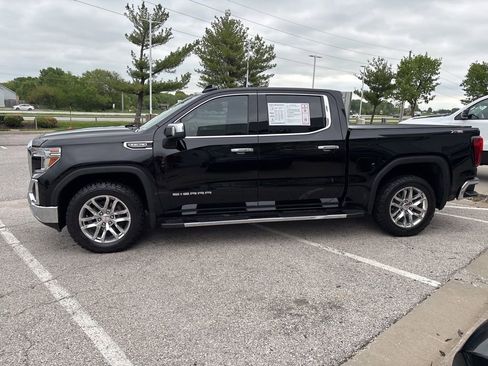 Used 2020 GMC Sierra 1500 SLT w/ SLT Premium Plus Package AWD/4WD image 18