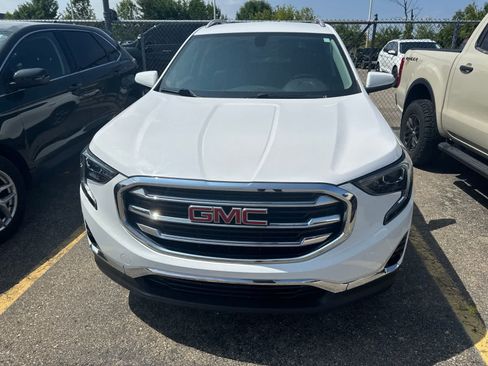 Used 2019 GMC Terrain SLT w/ Preferred Package AWD/4WD image 28
