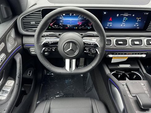New 2026 Mercedes-Benz GLS 580 4MATIC image 26