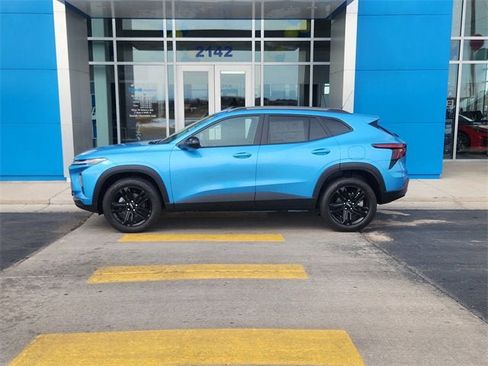 New 2026 Chevrolet Trax ACTIV image 2