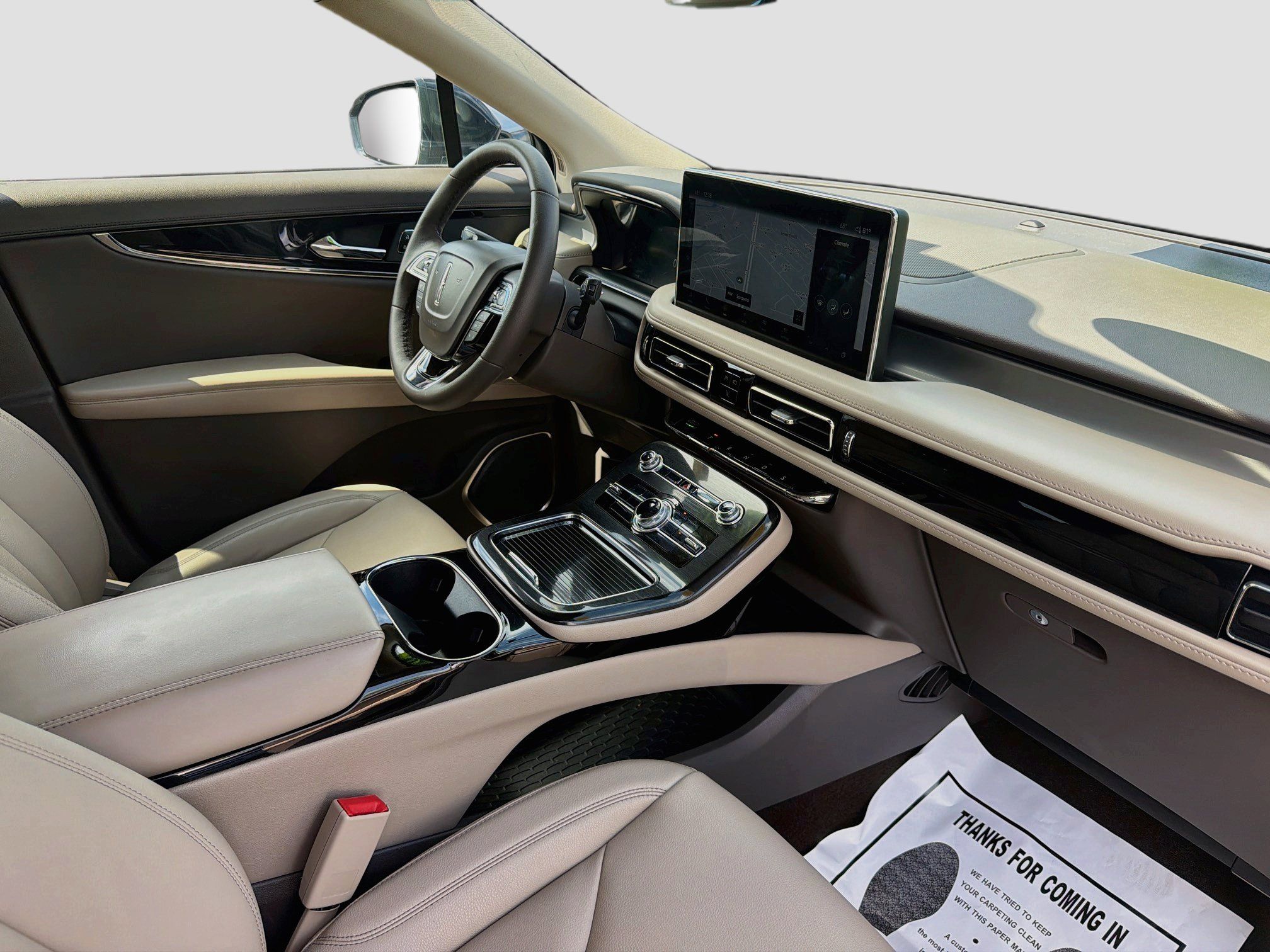 Used 2023 Lincoln Nautilus FWD w/ Premium Package image 29