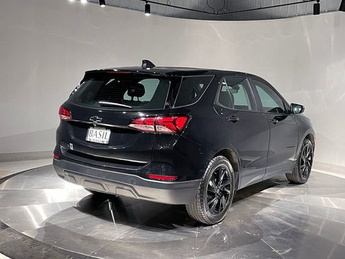 Used 2023 Chevrolet Equinox LS w/ Midnight Edition FWD image 11
