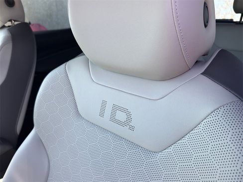 Used 2022 Volkswagen ID.4 Pro S image 11