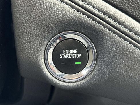 Used 2017 Chevrolet Cruze Premier image 33