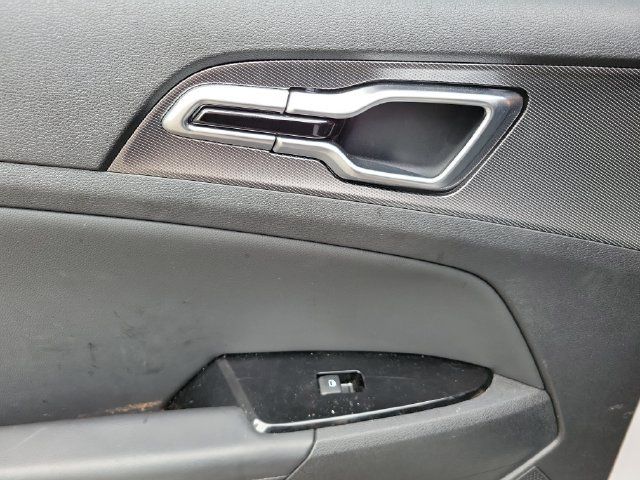 Used 2024 Kia Sportage SX FWD image 18