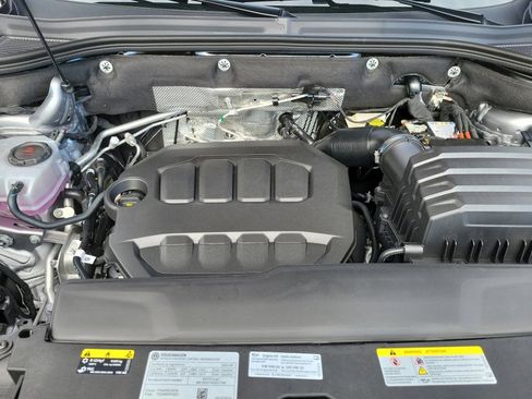 New 2026 Volkswagen Atlas SE image 16