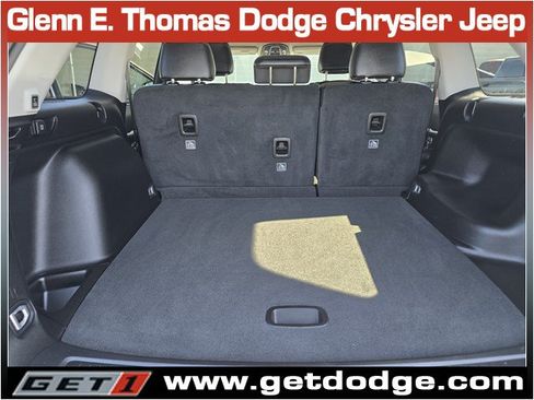 Certified 2023 Jeep Grand Cherokee Limited w/ Luxury Tech Group II AWD/4WD image 28