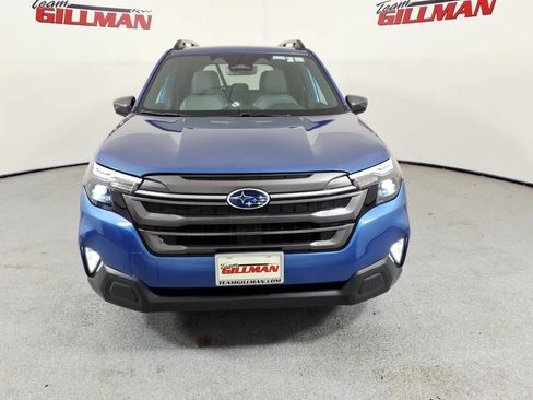 Used 2026 Subaru Forester Premium AWD/4WD image 2