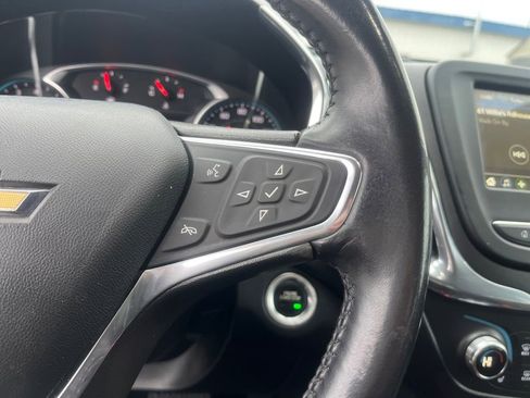 Used 2019 Chevrolet Equinox LT w/ Driver Convenience Package image 20