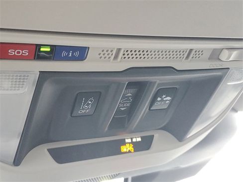 Used 2023 Subaru Forester Touring w/ Popular Package #3 image 32