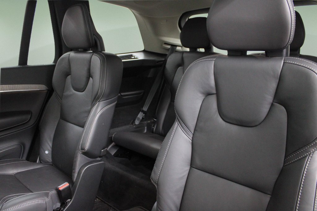 Used 2023 Volvo XC90 T8 Ultimate w/ Protection Package Premier AWD/4WD image 25