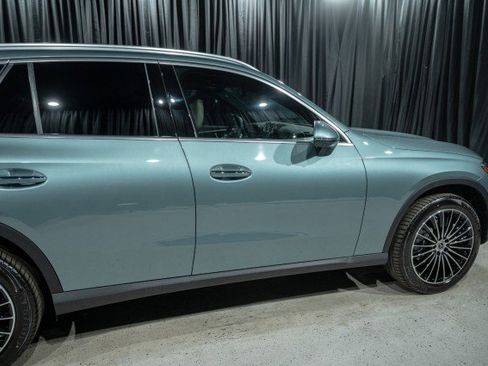 New 2026 Mercedes-Benz GLC 300 image 4