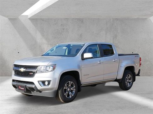 Used 2015 Chevrolet Colorado Z71 image 6