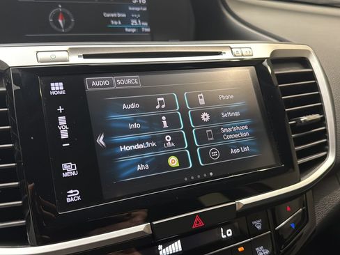 Used 2016 Honda Accord EX-L image 25