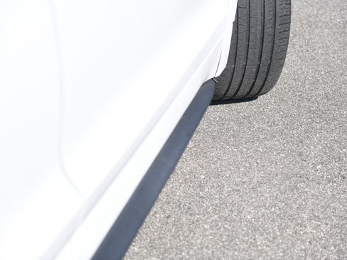 Used 2020 Ford Edge ST w/ Equipment Group 401A image 5