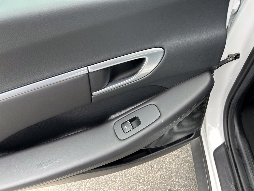 Used 2022 Hyundai Sonata Blue FWD image 27
