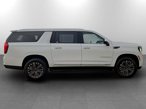 New 2026 GMC Yukon XL Elevation image 5