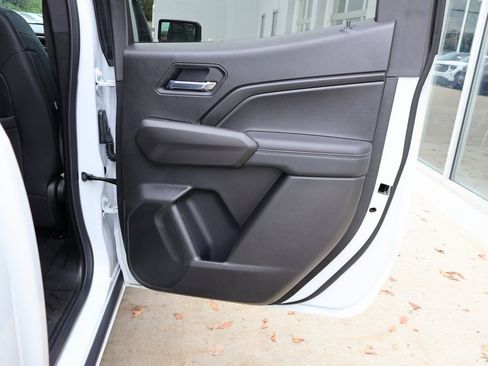 New 2026 GMC Canyon Elevation w/ Convenience Package image 33