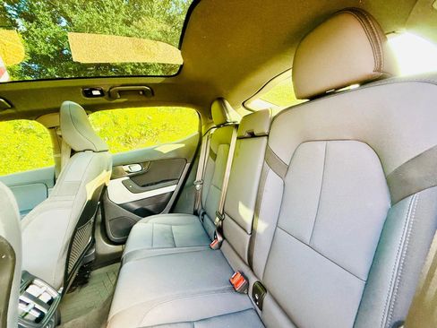 Used 2021 Polestar Polestar 2 image 4