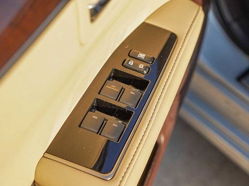 Used 2018 Lexus ES 350 image 25