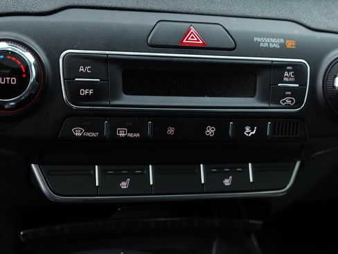 Used 2020 Kia Sorento EX image 6