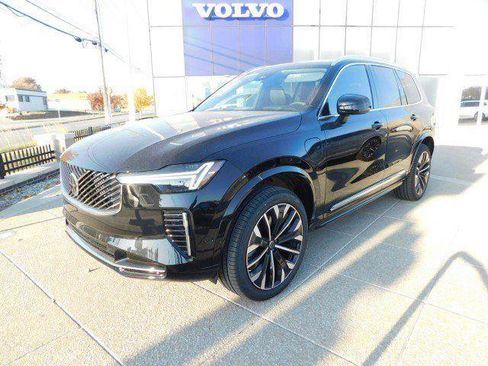 New 2026 Volvo XC90 T8 Ultra w/ Protection Package Premier AWD/4WD image 2