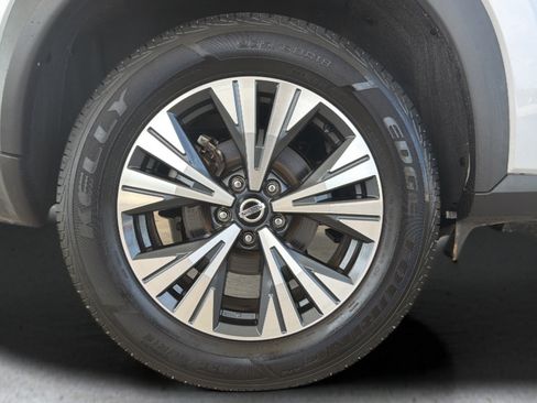Certified 2021 Nissan Rogue SV AWD/4WD image 13