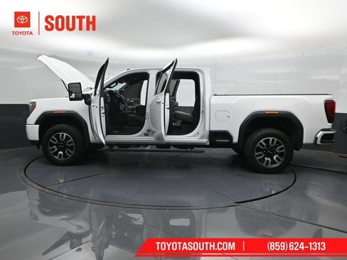 Used 2022 GMC Sierra 2500 AT4 w/ AT4 Premium Plus Package AWD/4WD image 60