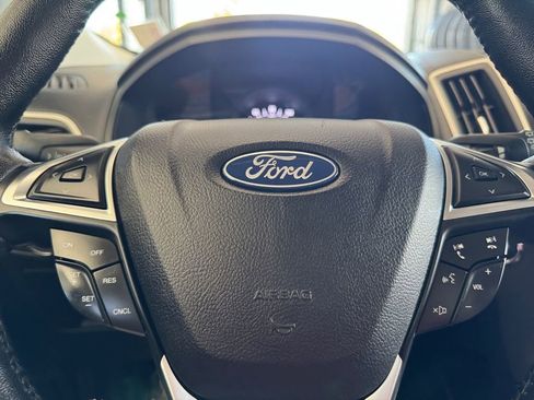 Used 2023 Ford Edge ST-Line image 18