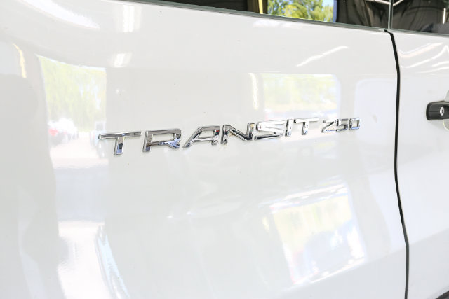 Used 2025 Ford Transit 250 Low Roof w/ Exterior Upgrade Package RWD image 9