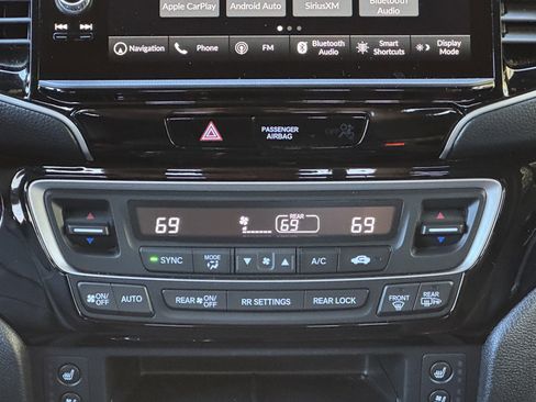 Used 2024 Honda Ridgeline Black Edition image 27