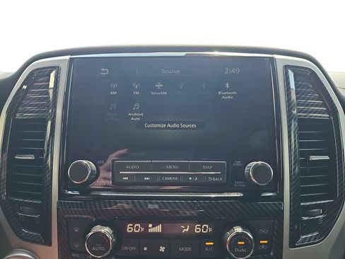 Used 2021 Nissan Titan SV w/ SV Convenience Package AWD/4WD image 21