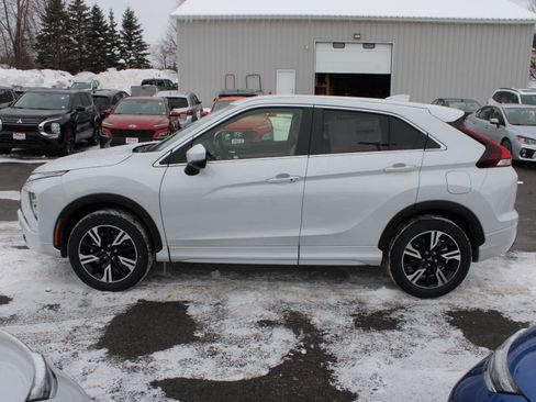 New 2026 Mitsubishi Eclipse Cross SEL image 5