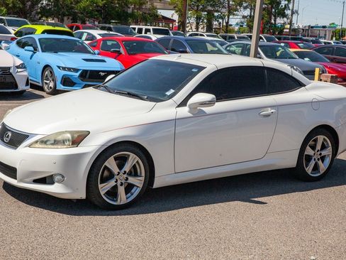 Used 2013 Lexus IS 250C image 9