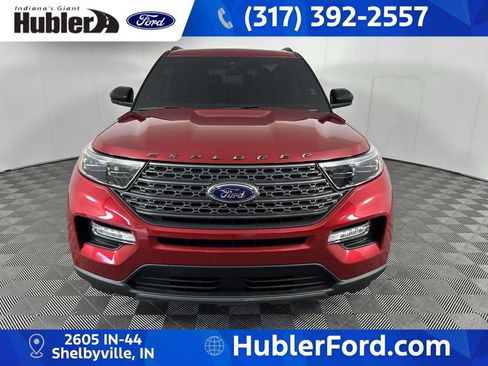 Used 2024 Ford Explorer XLT w/ Equipment Group 202A AWD/4WD image 3