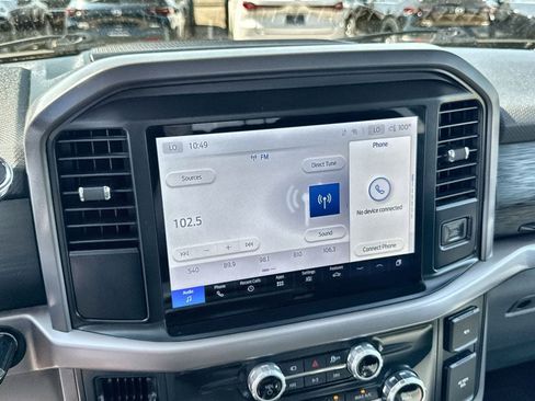 Used 2025 Ford F150 XLT w/ Equipment Group 301A Standard AWD/4WD image 19