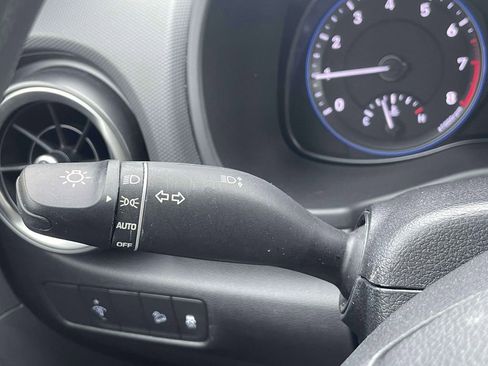 Used 2023 Hyundai Kona SEL image 23