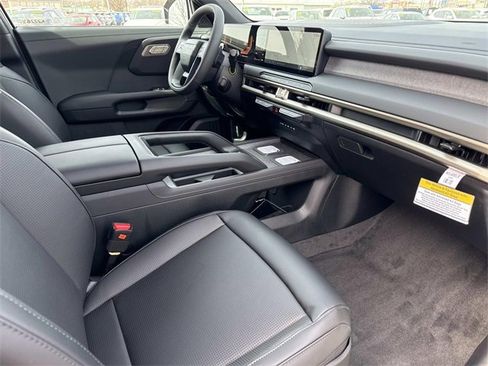 New 2027 Kia Telluride S image 16